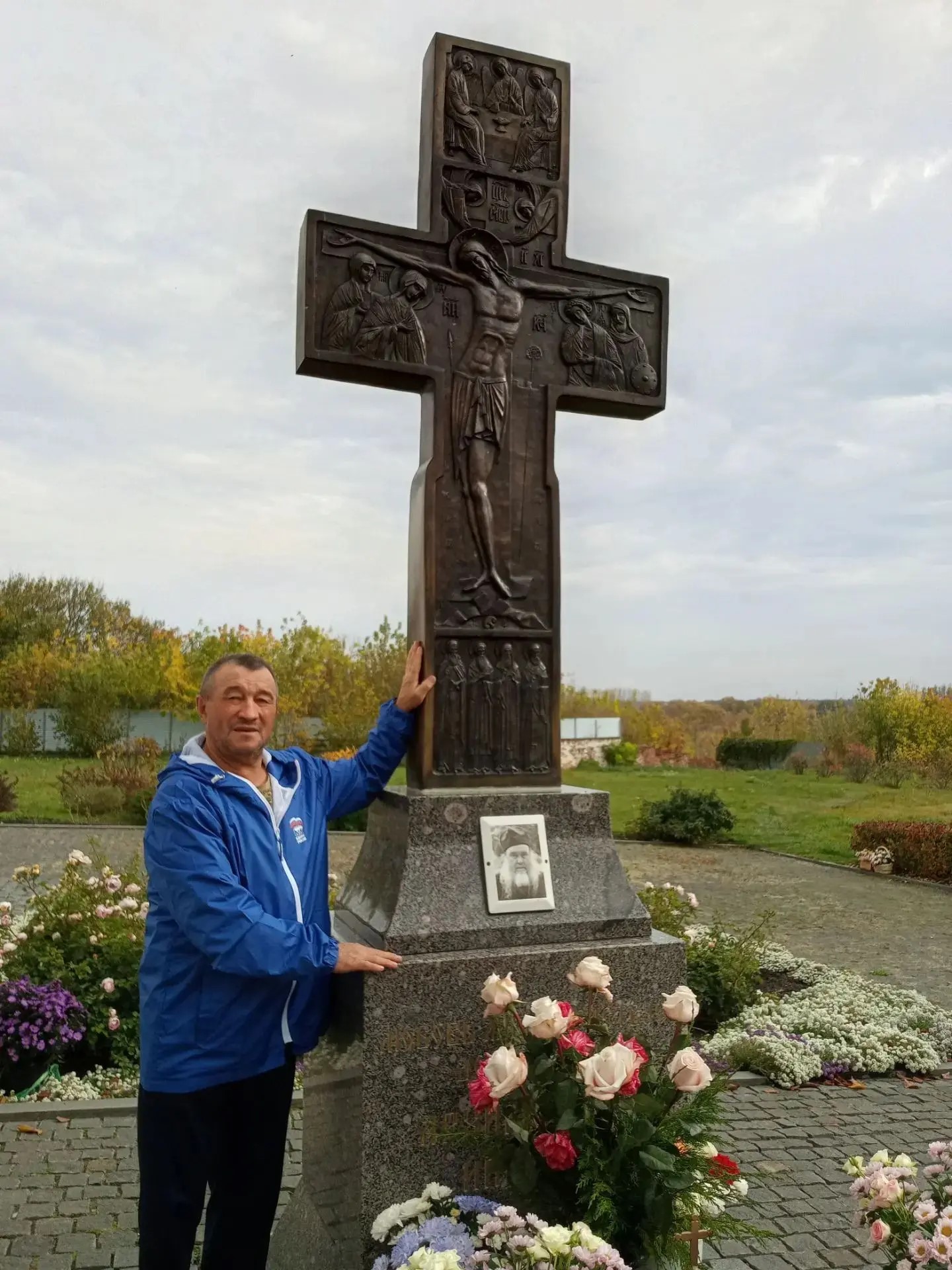 В.Старшов архивӗнчи  сăнӳкерчӗкӗ.
